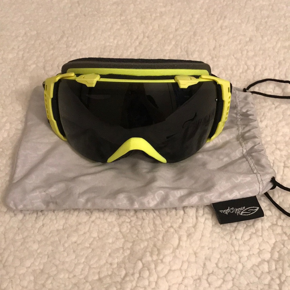 Smith Optics Adjustable Ski Goggles w/ soft case